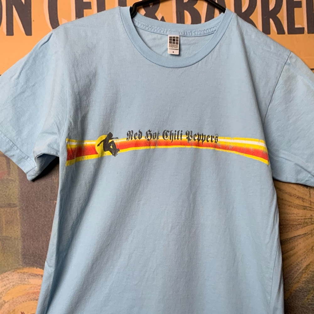 Red Hot Chili Peppers 2002 Vintage Band
Tour Concert T-Shirt